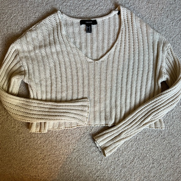 Forever 21 Ribbed Cropped Sweater - Picture 6 of 7